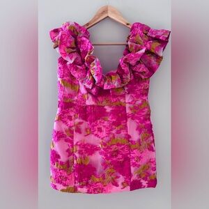 Selfie Leslie Pink Floral Dress Size L.